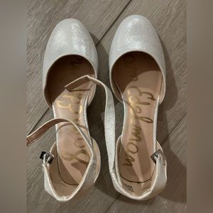Sam Edelman size 4 Evelyn Sue Silver dress shoes